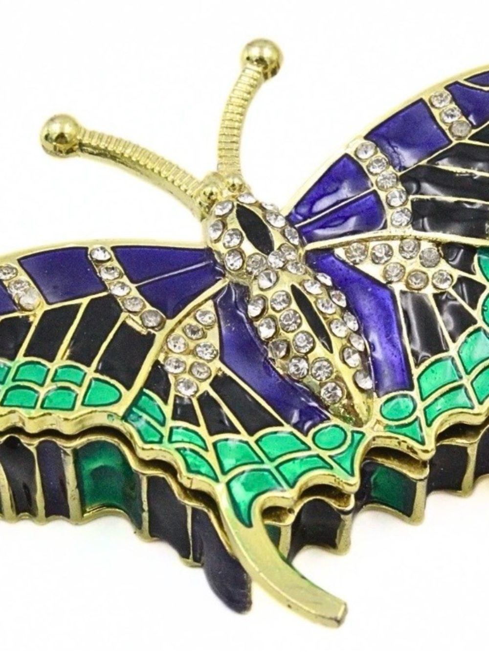 Butterfly pill/trinket